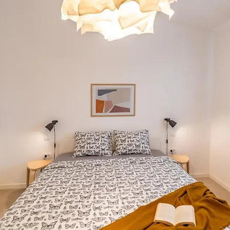 Cute&comfy With Outdoor Space -new Built Pula