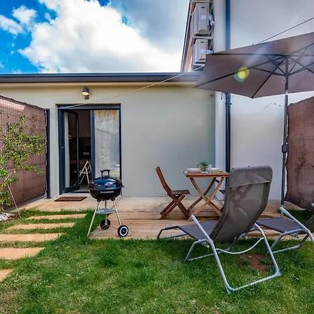 Cute&comfy With Outdoor Space -new Built Lägenhet *